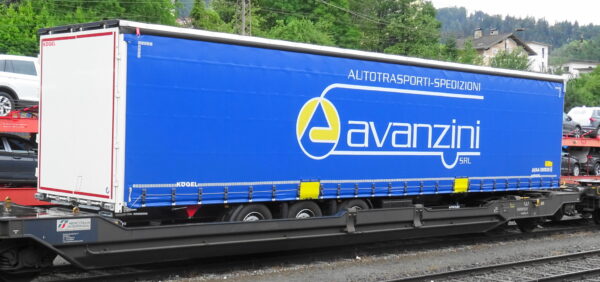 Autotrasporti Spedizioni Avanzini H0 – Bild 2