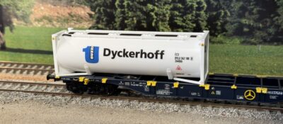 Dyckerhoff blue logo, 30" Silo container H0