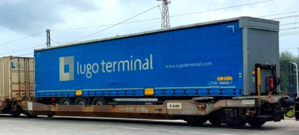 Lugo Terminal S.p.A. (Kögel) H0 – Bild 3