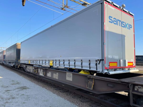 SAMSKIP, Grau, Medi Krone Auflieger H0 – Bild 2