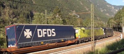 DFDS  - Logo Alt, MEGA Auflieger H0