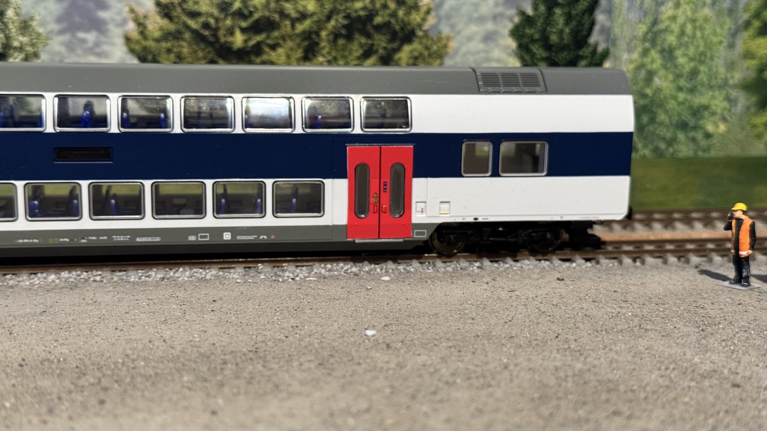 Decalsæt med EVN nummer + kiks - DSB Dobbeltdækkervogne - H0 – Bild 4